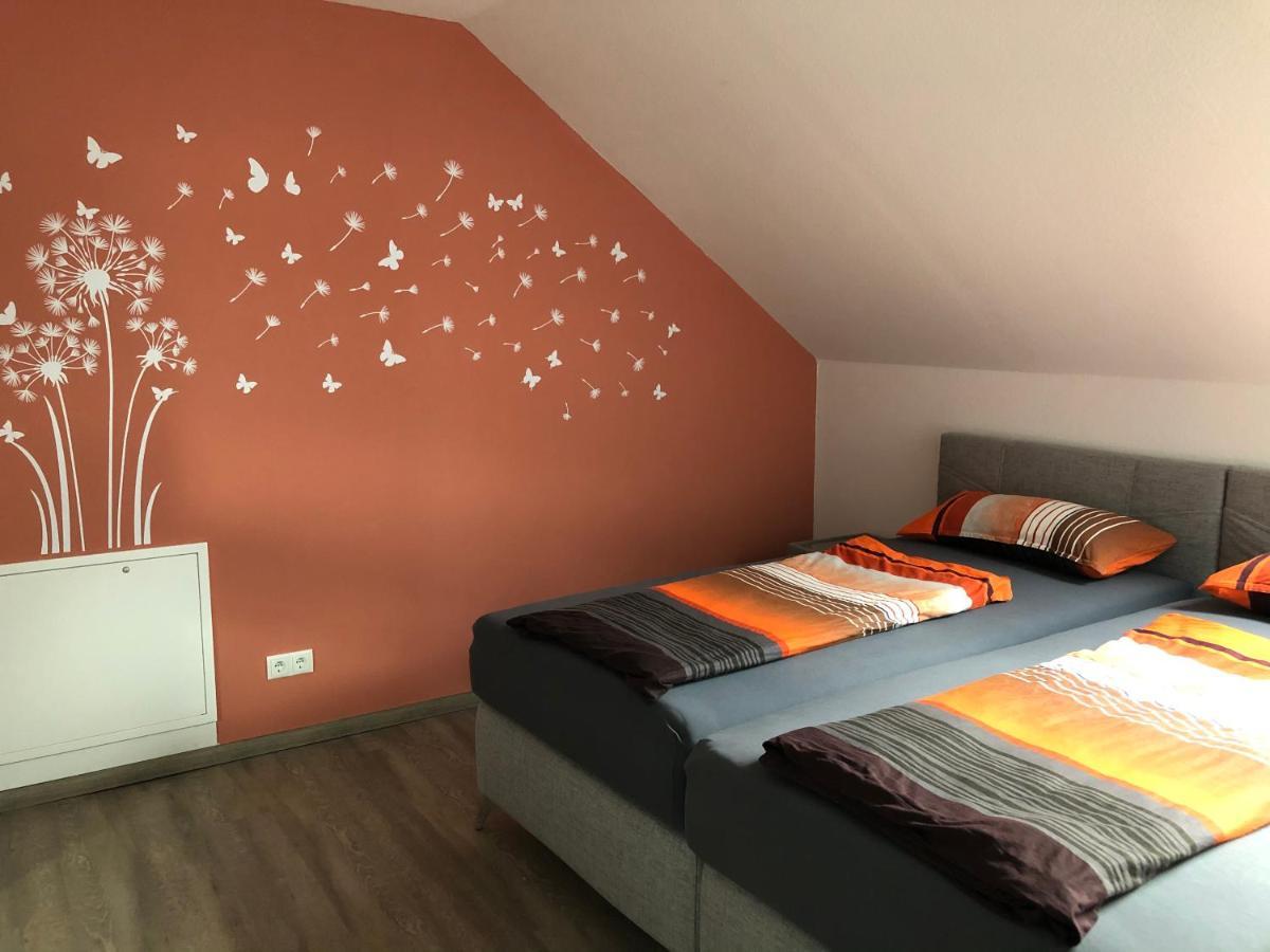 Ferienwohnung Im Wonnegau Riesling-Suite Florsheim-Dalsheim ภายนอก รูปภาพ